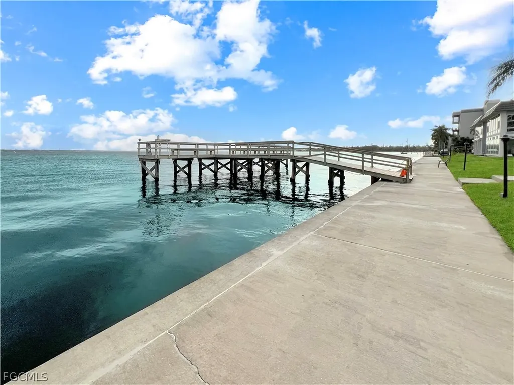 3366 N Key Drive North Fort Myers FL 33903
