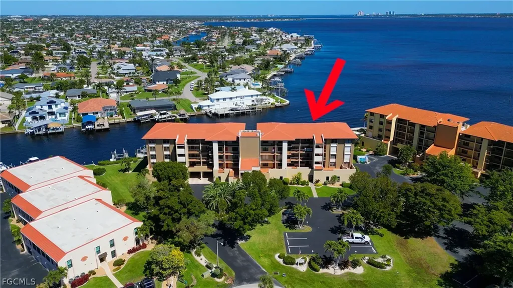 4013 SE 20th Place Cape Coral FL 33904