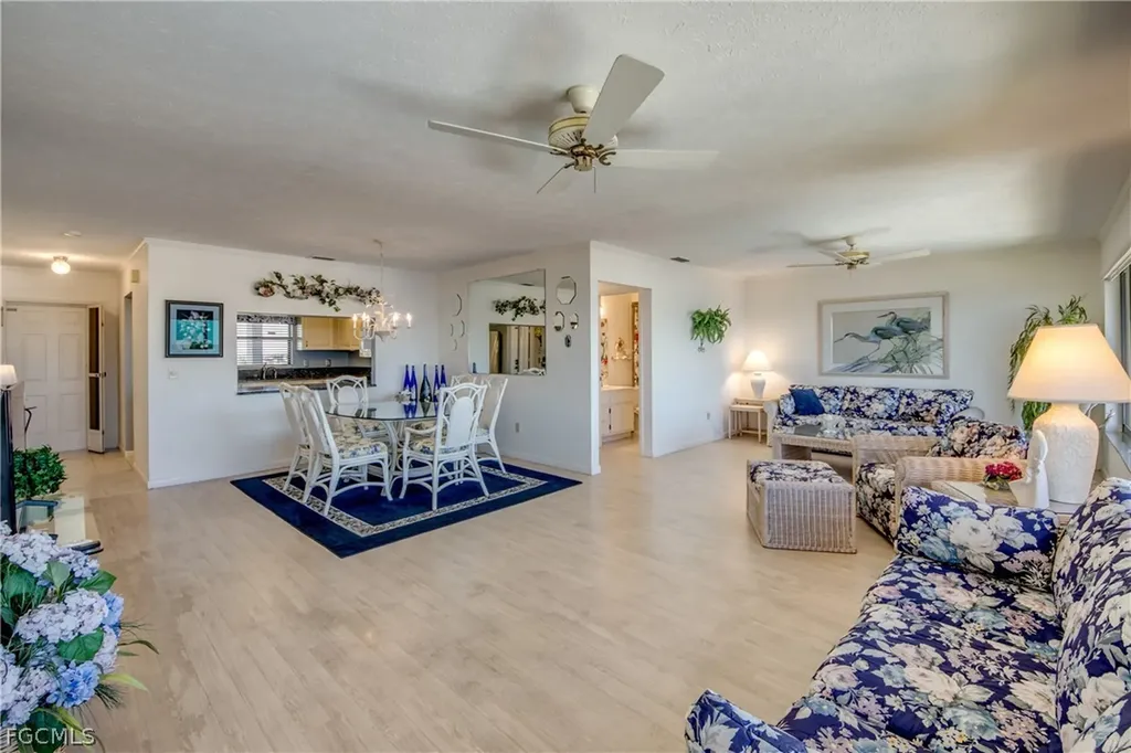 4013 SE 20th Place Cape Coral FL 33904
