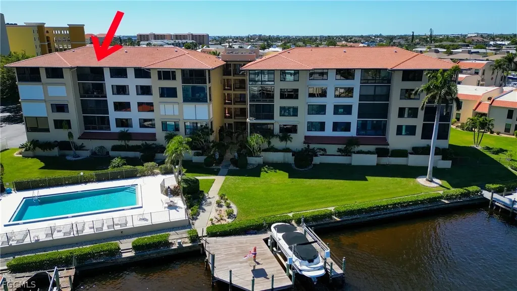 4013 SE 20th Place Cape Coral FL 33904