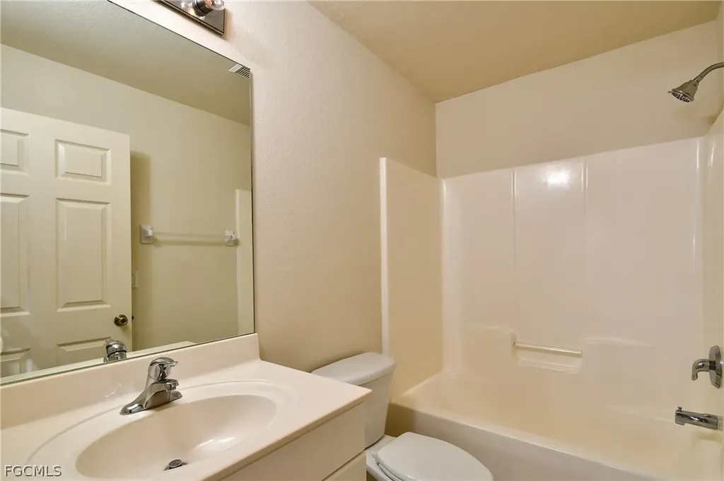 4836 Leonard Boulevard S Lehigh Acres FL 33973