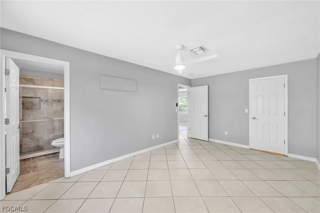 1391 Sourwood Court North Fort Myers FL 33917