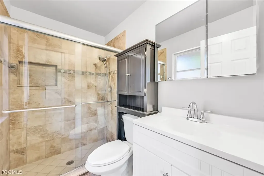1391 Sourwood Court North Fort Myers FL 33917