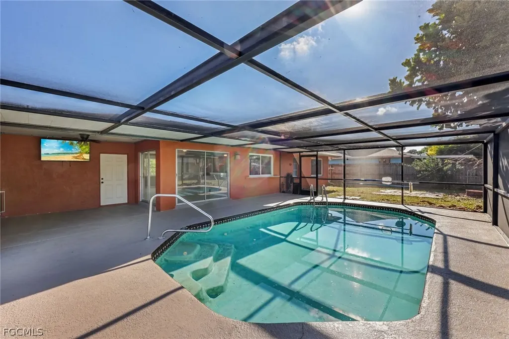 1391 Sourwood Court North Fort Myers FL 33917