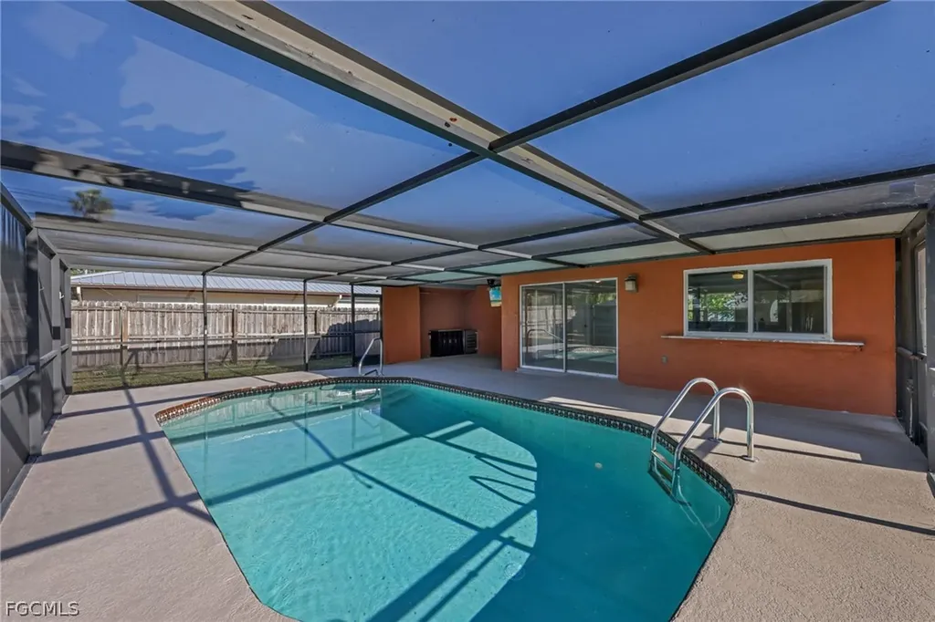 1391 Sourwood Court North Fort Myers FL 33917
