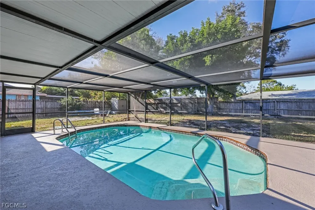 1391 Sourwood Court North Fort Myers FL 33917