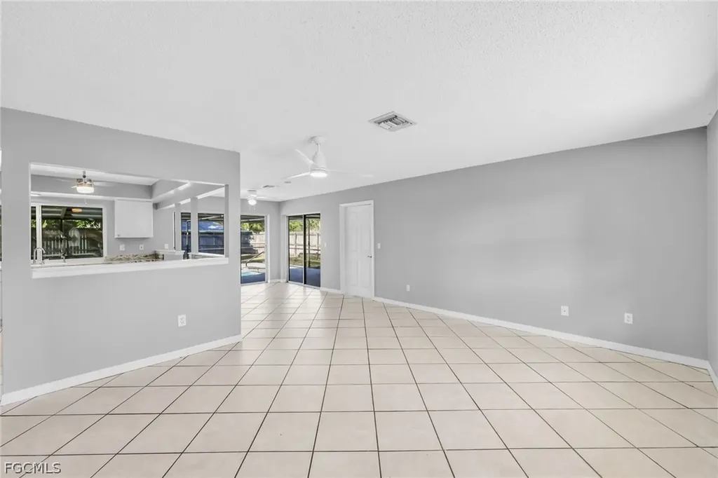 1391 Sourwood Court North Fort Myers FL 33917