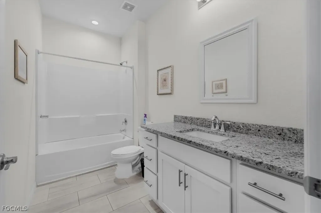 6040 Kumquat Circle Labelle FL 33935