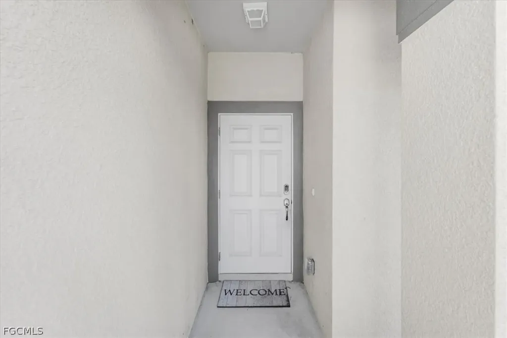 6040 Kumquat Circle Labelle FL 33935
