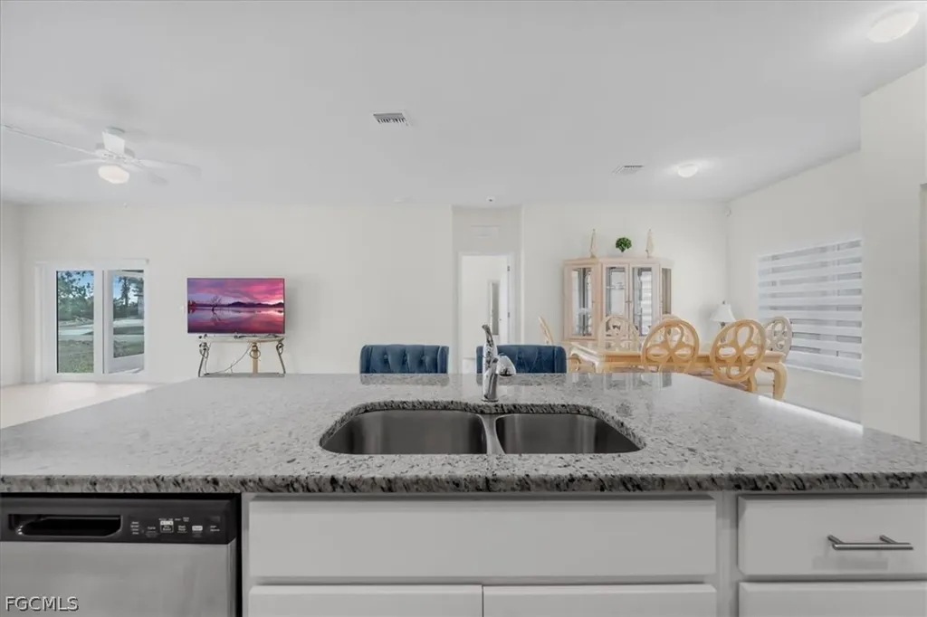 6040 Kumquat Circle Labelle FL 33935