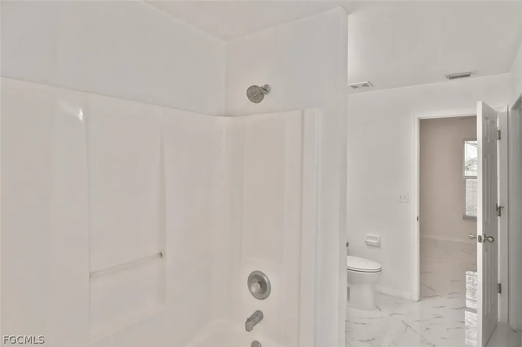 530 Peerless Circle Lehigh Acres FL 33974