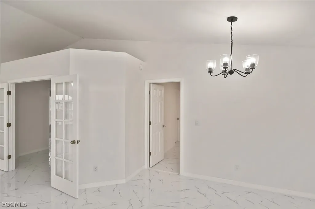530 Peerless Circle Lehigh Acres FL 33974