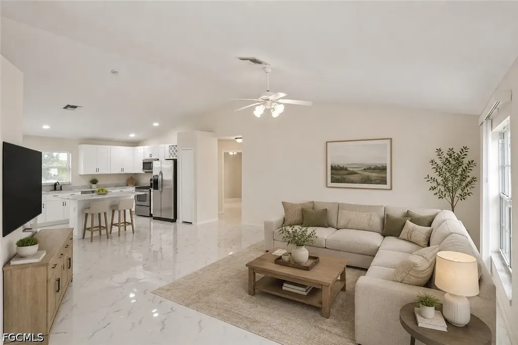 530 Peerless Circle Lehigh Acres FL 33974