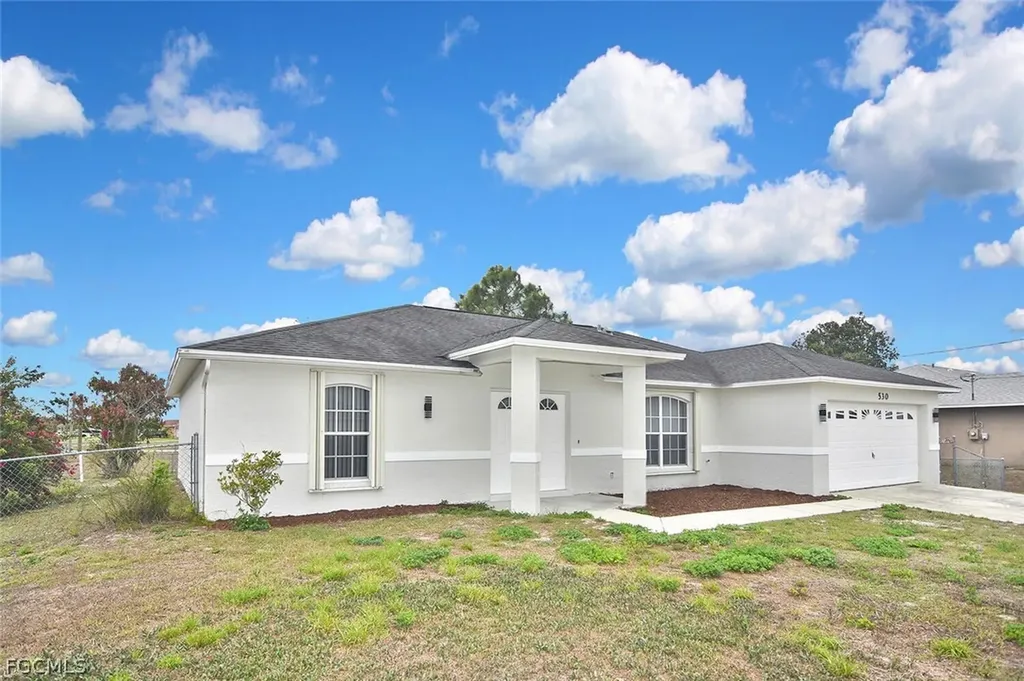 530 Peerless Circle Lehigh Acres FL 33974