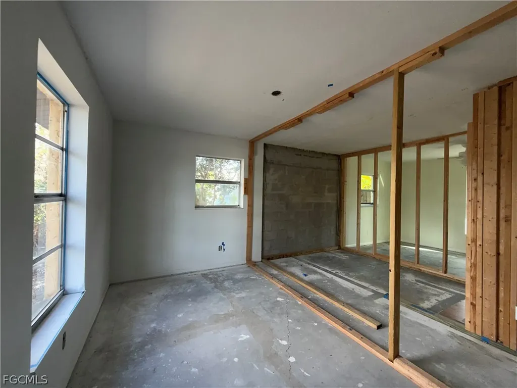 9112 Pineapple Road Fort Myers FL 33967