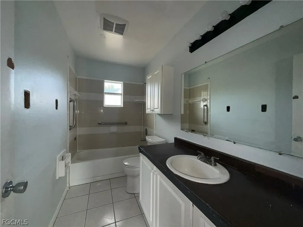 9112 Pineapple Road Fort Myers FL 33967