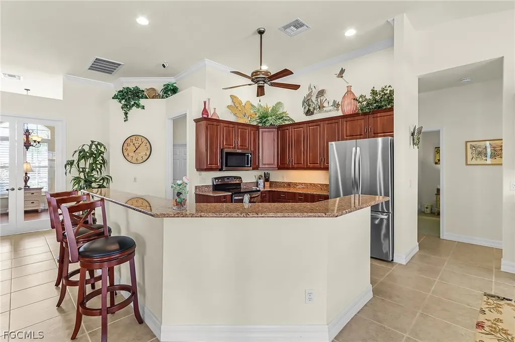 2027 SE 25th Terrace Cape Coral FL 33904