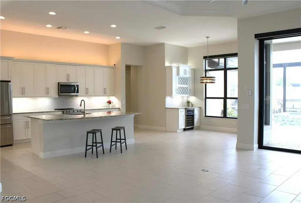 821 NW 38th Avenue Cape Coral FL 33993