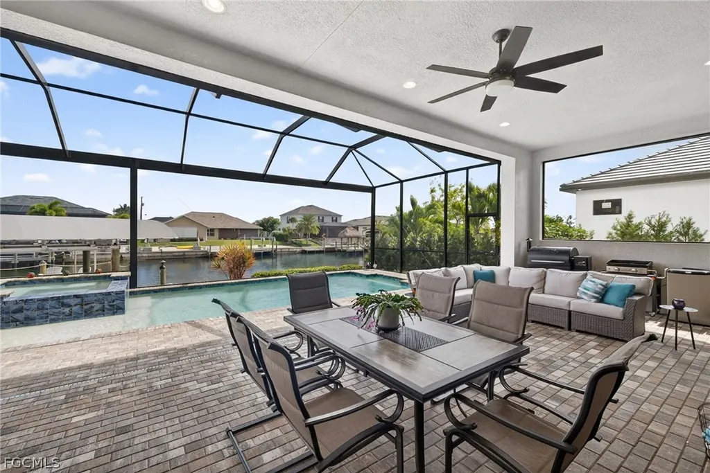 821 NW 38th Avenue Cape Coral FL 33993