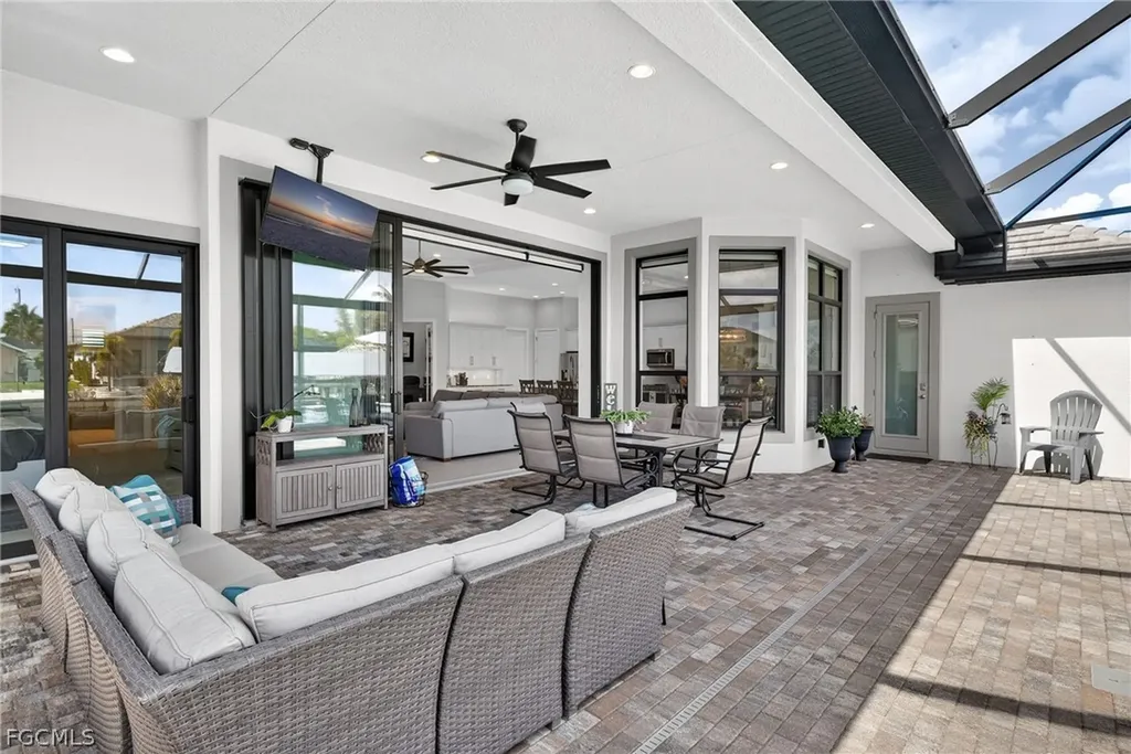 821 NW 38th Avenue Cape Coral FL 33993