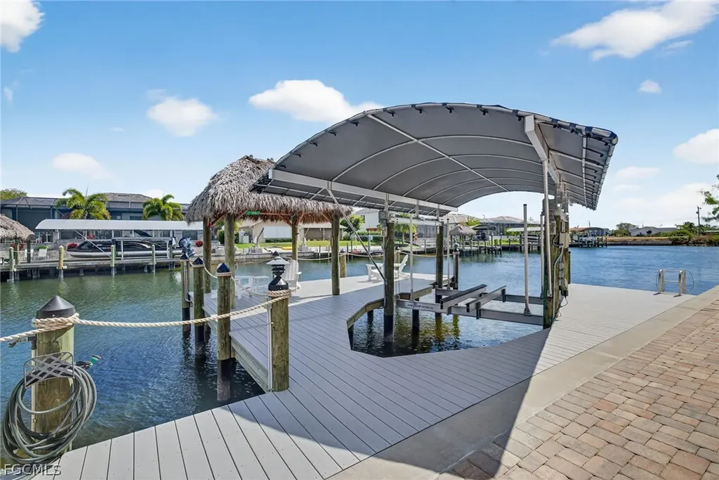 821 NW 38th Avenue Cape Coral FL 33993