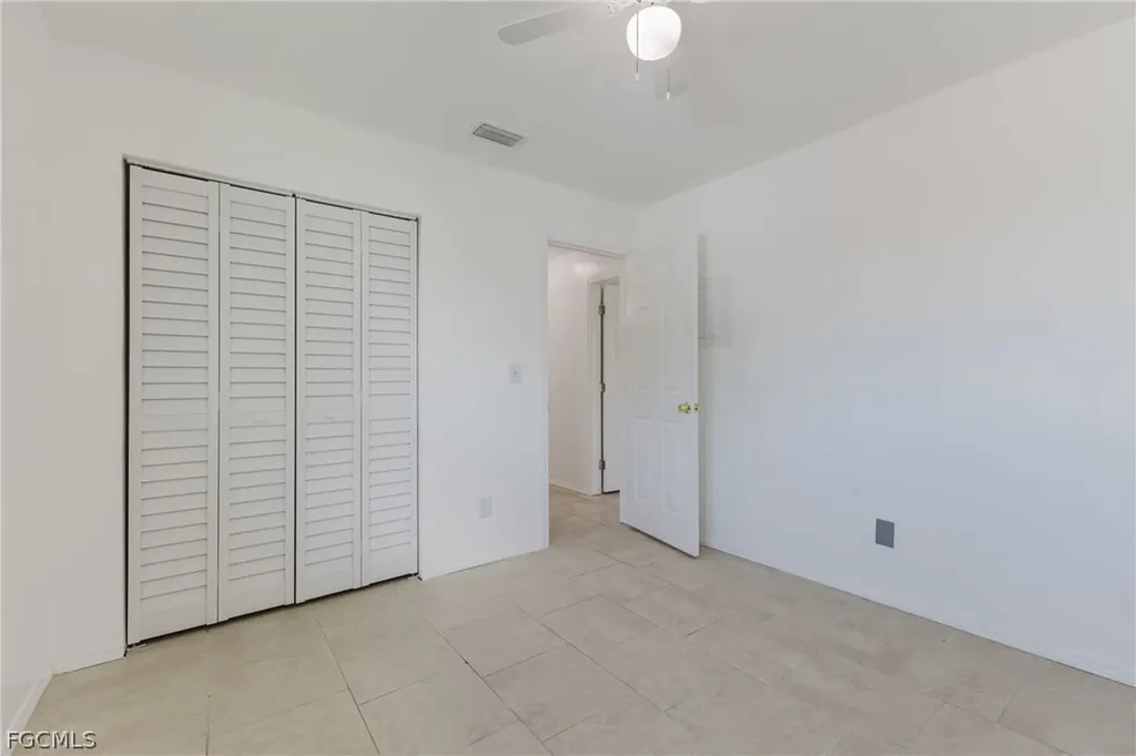 16599 Davis Road Fort Myers FL 33908
