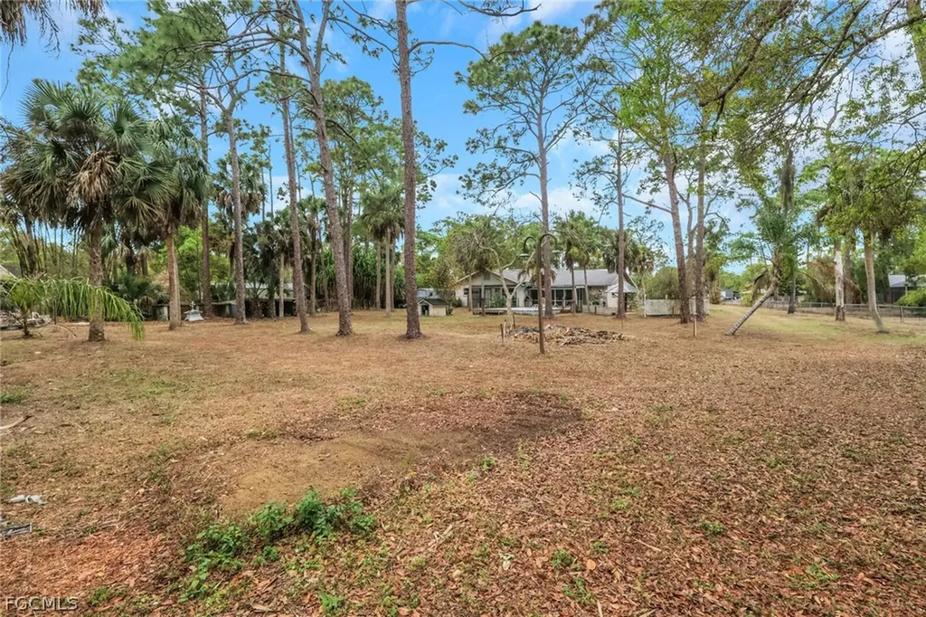 19630 Lan Shell Drive North Fort Myers FL 33917