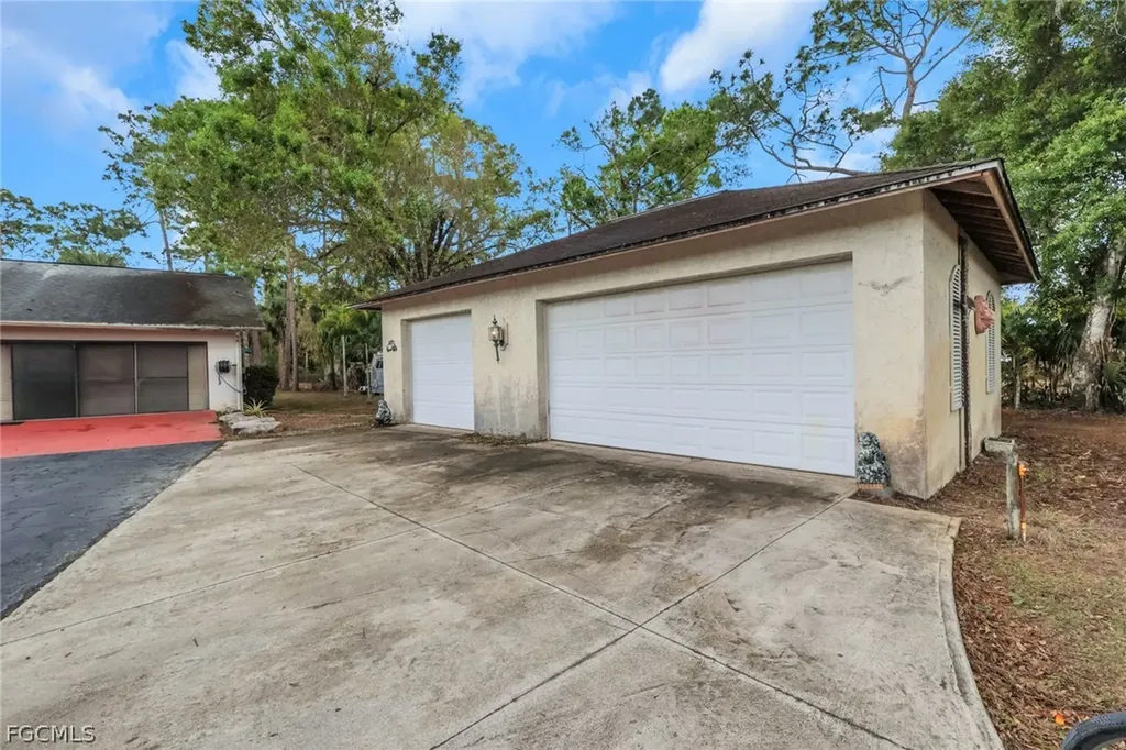 19630 Lan Shell Drive North Fort Myers FL 33917