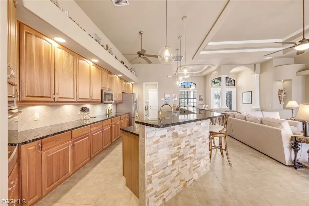 1028 Dolphin Drive Cape Coral FL 33904