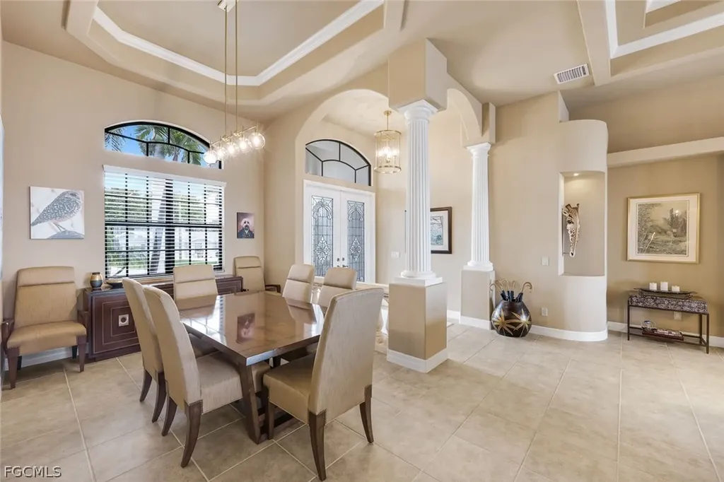 1028 Dolphin Drive Cape Coral FL 33904