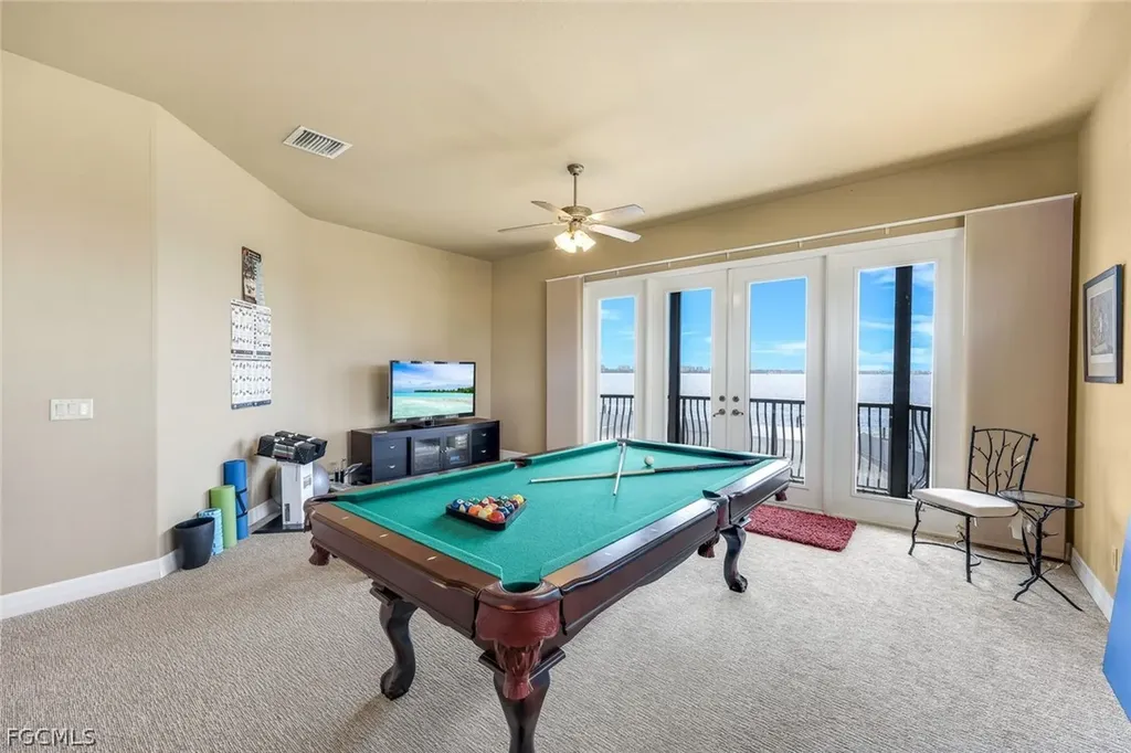 1028 Dolphin Drive Cape Coral FL 33904
