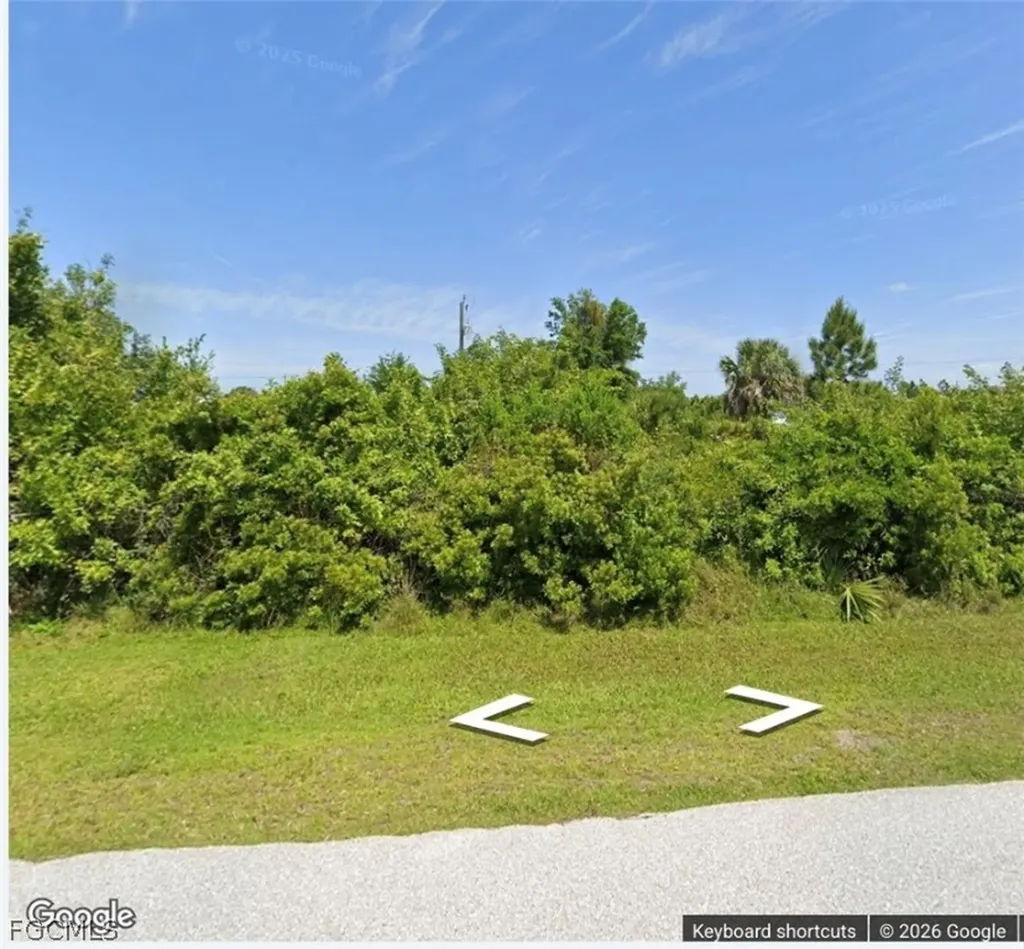 10282 Chadwick Avenue Englewood FL 34224
