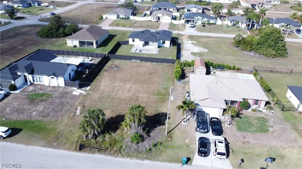 408 NW 25th Avenue Cape Coral FL 33993