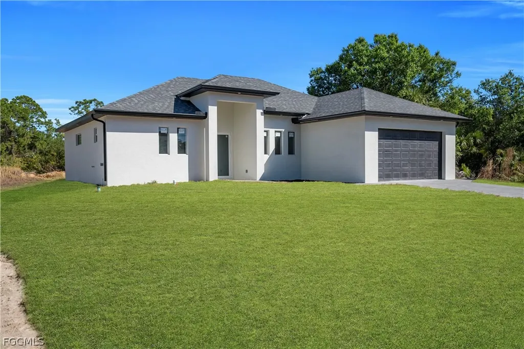 3006 16th Street W Lehigh Acres FL 33971