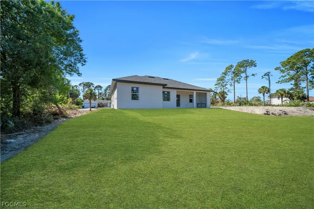 3006 16th Street W Lehigh Acres FL 33971