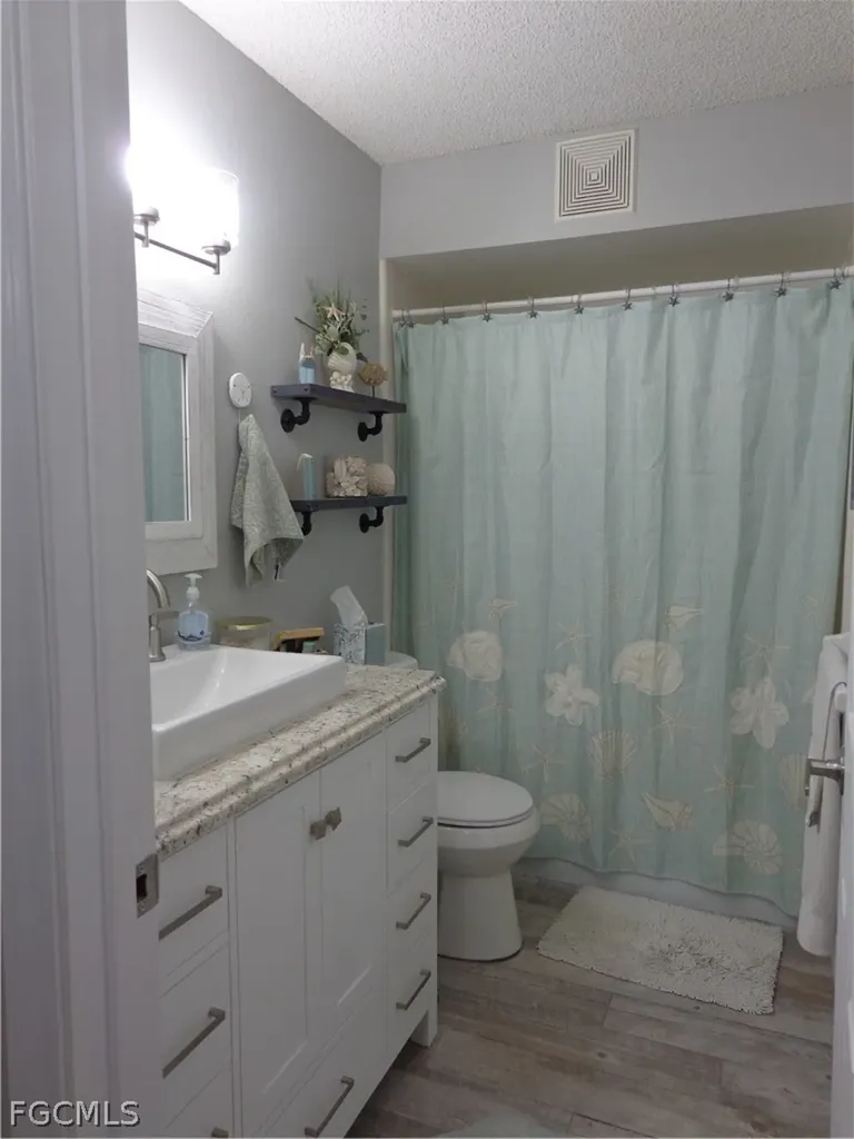 3390 N Key Drive North Fort Myers FL 33903