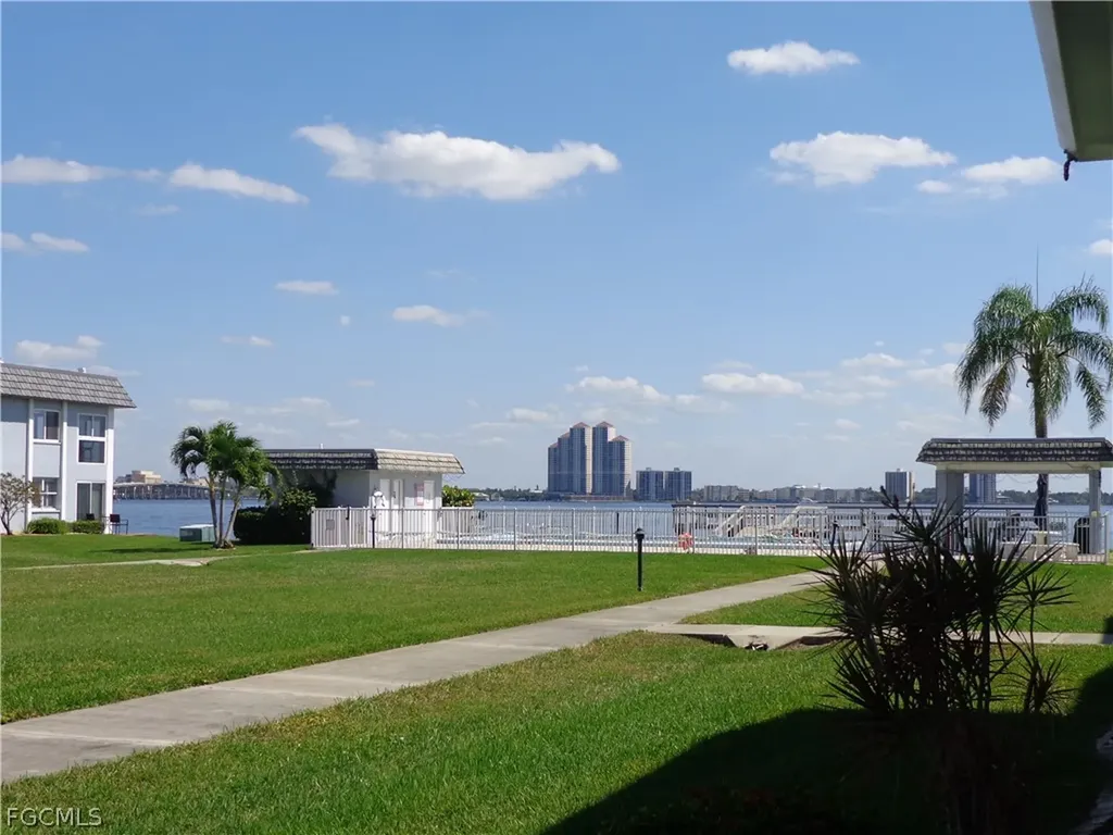 3390 N Key Drive North Fort Myers FL 33903
