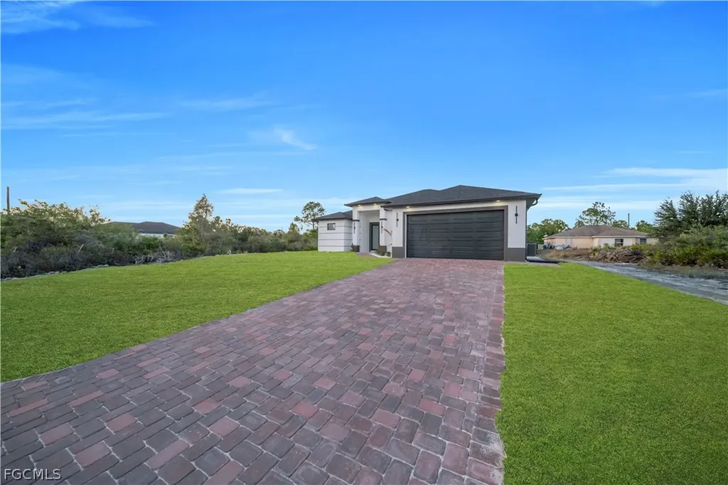 3104 42nd Street W Lehigh Acres FL 33971