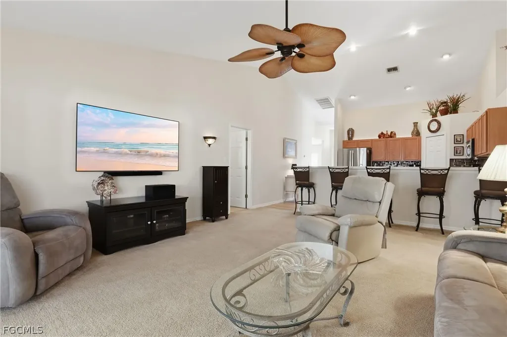 1725 NE 21st Street Cape Coral FL 33909