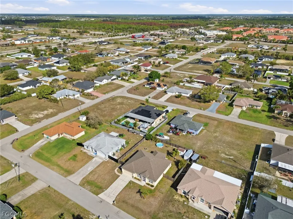 1725 NE 21st Street Cape Coral FL 33909