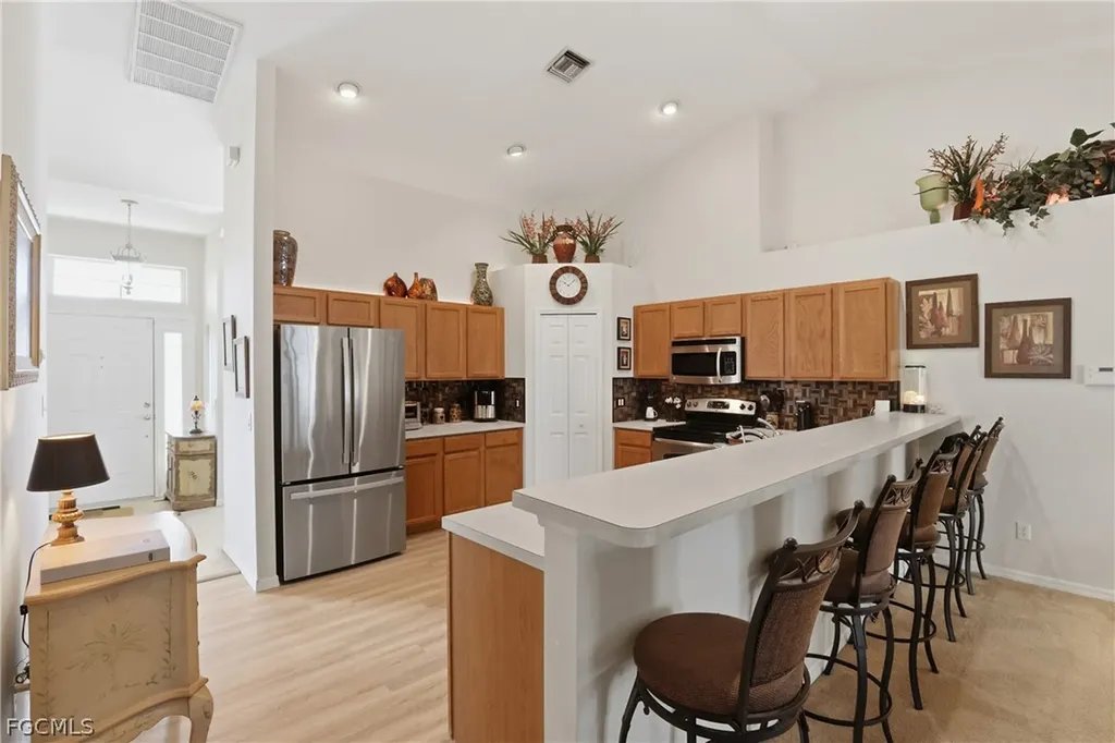 1725 NE 21st Street Cape Coral FL 33909
