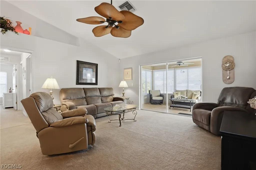 1725 NE 21st Street Cape Coral FL 33909