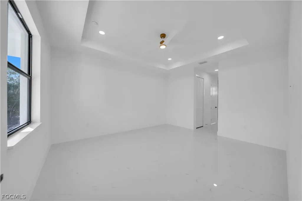697 Whitmore Loop Lehigh Acres FL 33972