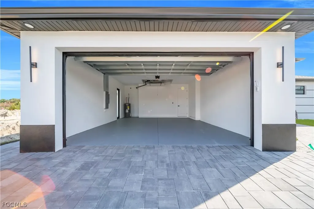 697 Whitmore Loop Lehigh Acres FL 33972