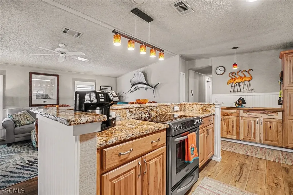 3094 Harpoon Lane St. James City FL 33956