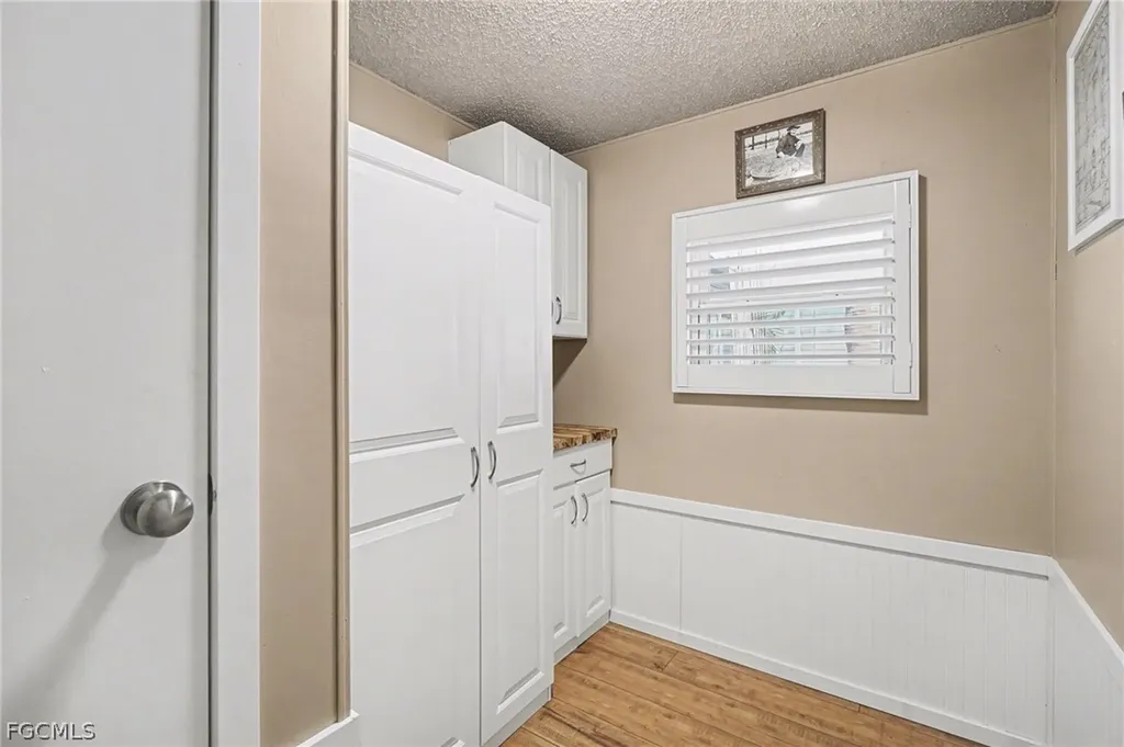 3094 Harpoon Lane St. James City FL 33956