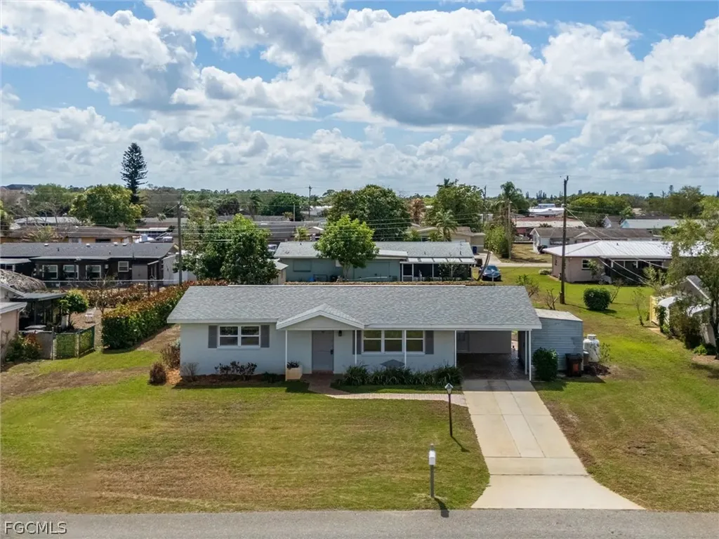 1412 Irondale Street E Lehigh Acres FL 33936
