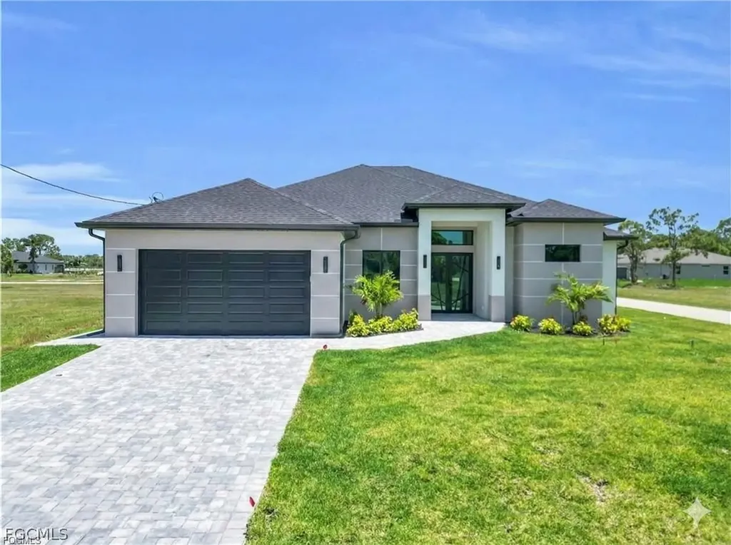 4209 Caloosa Parkway Cape Coral FL 33993