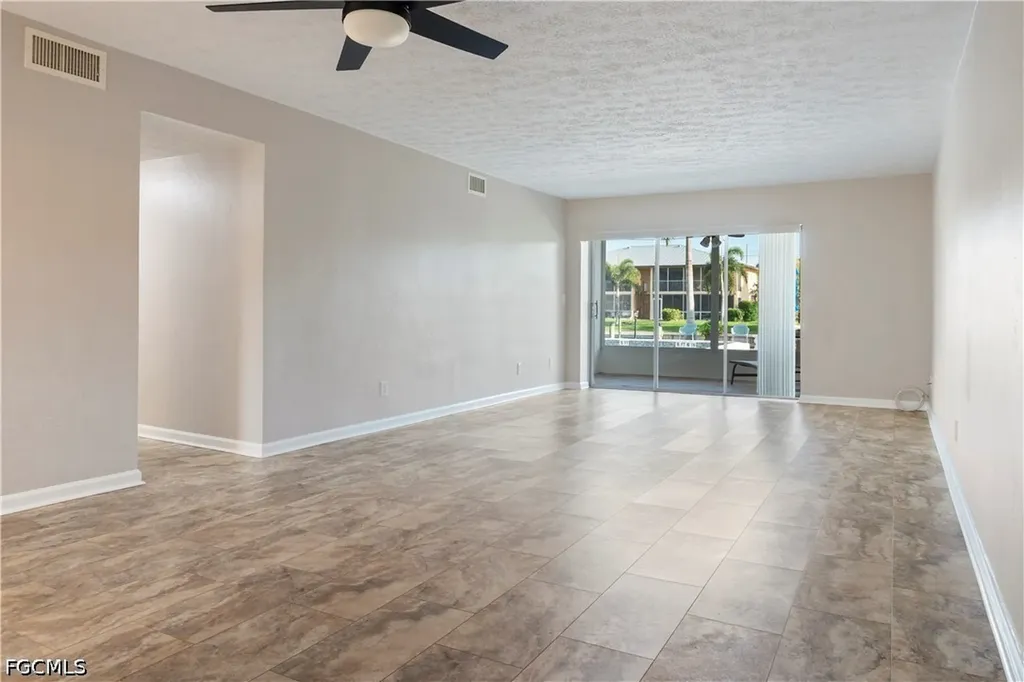 834 SE 46th Street Cape Coral FL 33904