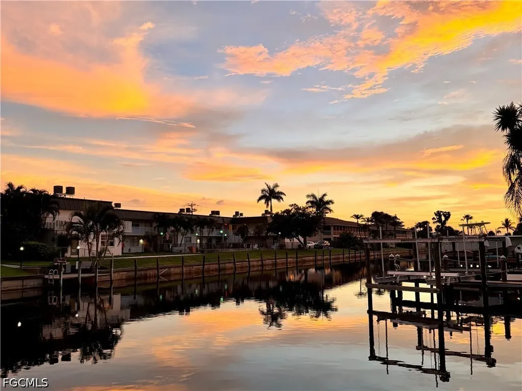 834 SE 46th Street Cape Coral FL 33904